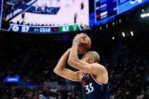 NBA官方致敬巴图姆退役:21载职业生涯&18个赛季征战NBA 恭喜