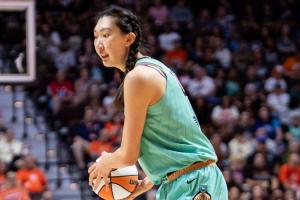 自由人106比69大胜节奏 韩旭4投3中&三分1中1得到7分1板2助1帽