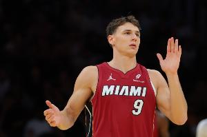 NBA直播_NBA免费直播在线直播_NBA篮球比赛直播高清无插件观看