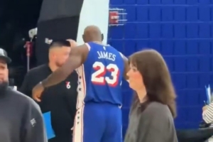 NBA直播_NBA免费直播在线直播_NBA篮球比赛直播高清无插件观看